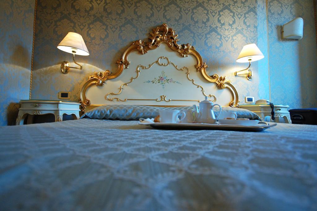 Torino 3* Venecia